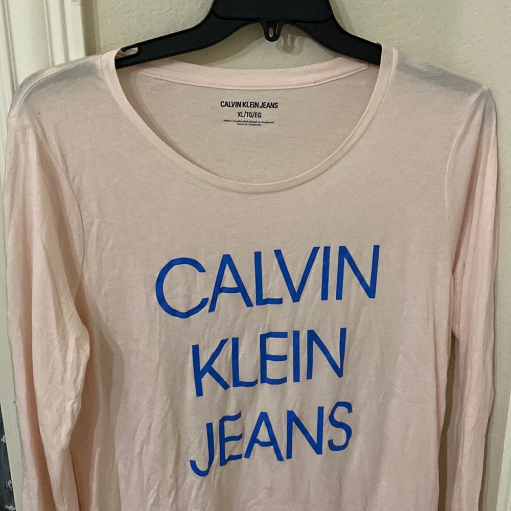 Calvin Klein lightweight t shirt